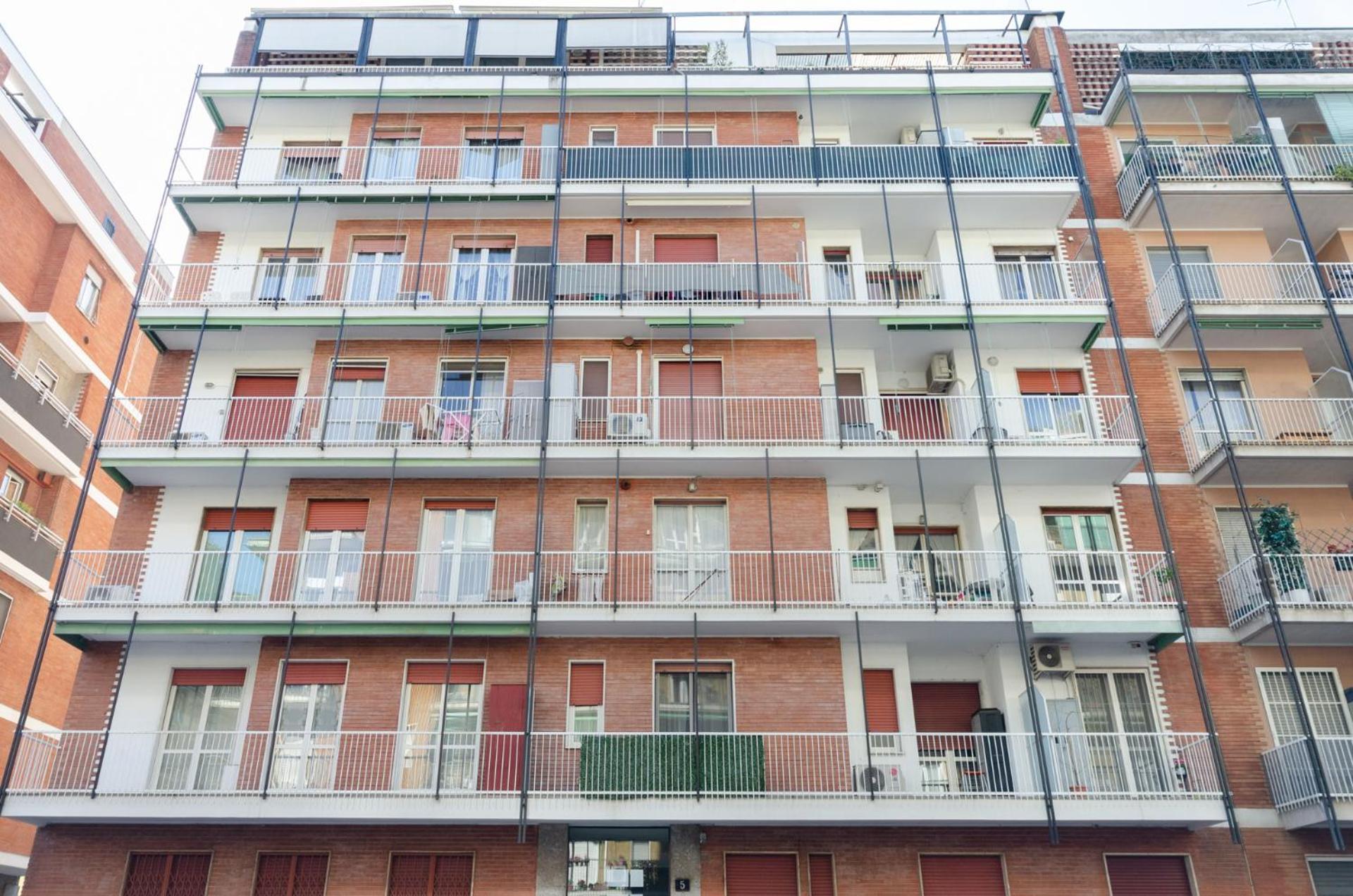 Vivimi Home Fiordalisi Stile & Comfort Vicino Metro Мілан Екстер'єр фото